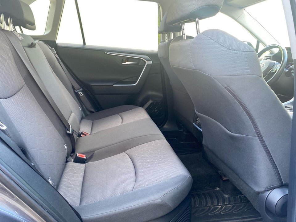 Toyota RAV4 2,5 Hybrid H3 MDS 5d