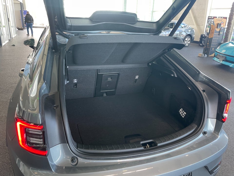 Polestar 2 Long Range 5d