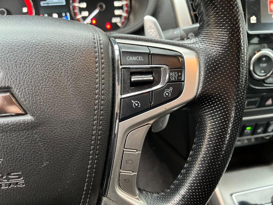 Mitsubishi L200 2,2 DI-D Instyle Db.Kab aut. 4d