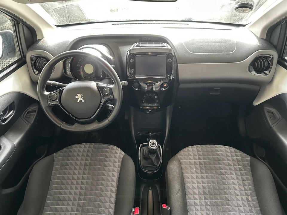 Peugeot 108 1,0 e-VTi 72 Allure+ 5d