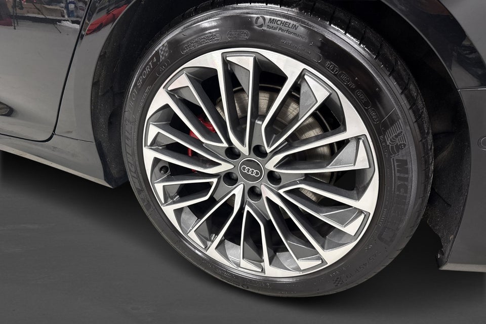 Audi A6 55 TFSi e Sport Prestige Avant quattro S-tr. 5d