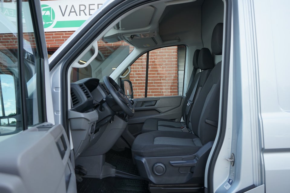 VW Crafter 35 2,0 TDi 177 Kassevogn L4H3
