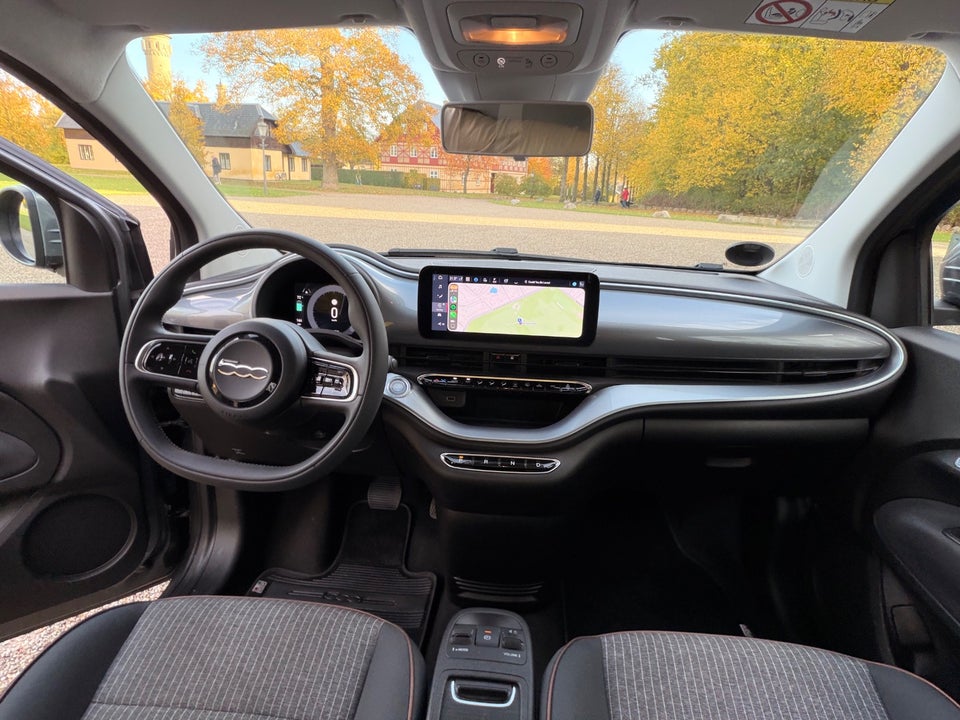 Fiat 500e 42 Icon 3d