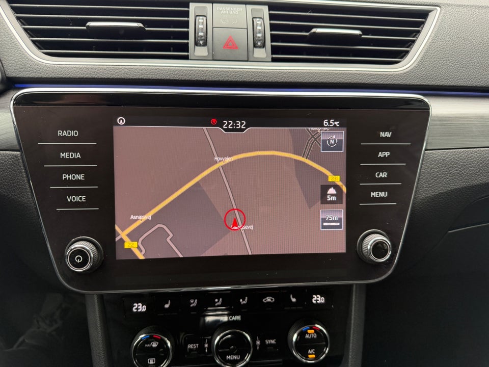 Skoda Superb 1,4 TSi 150 Style Combi DSG 5d