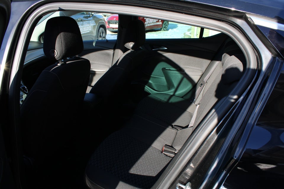 Opel Astra 1,4 T 150 Excite 5d