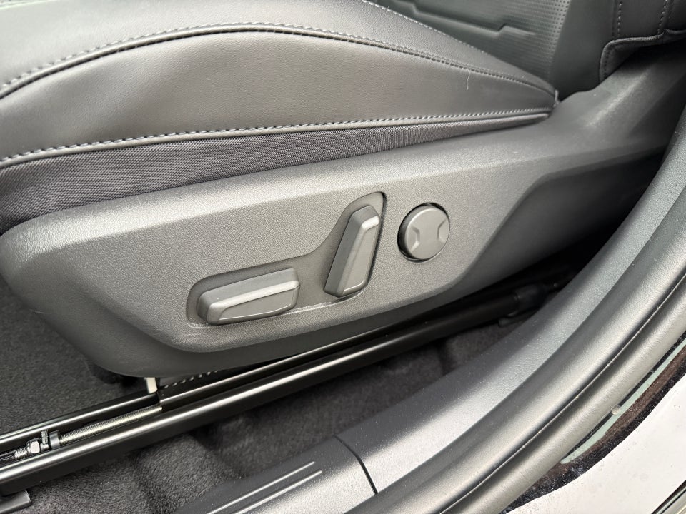 Kia Niro 64 EV Inspire 5d