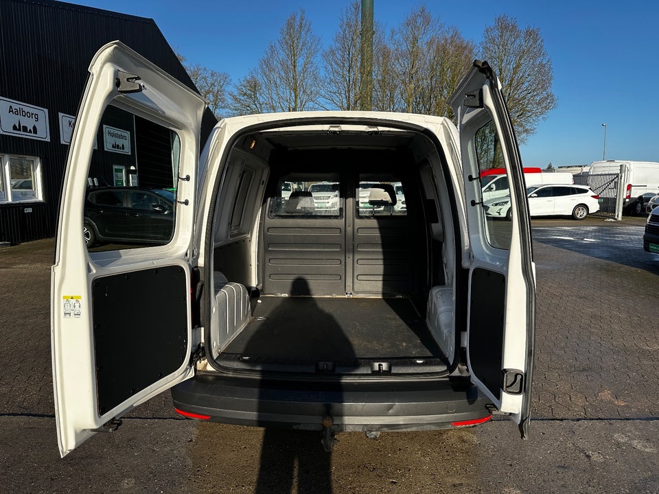 VW Caddy 2,0 TDi 102 BMT Van 4d
