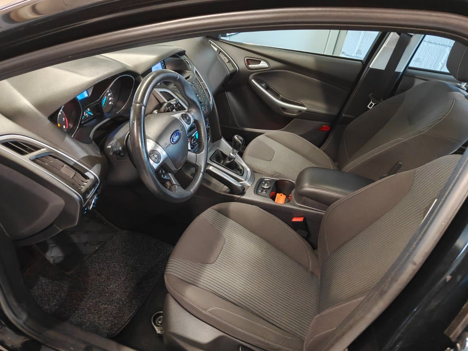 Ford Focus 1,0 SCTi 125 Titanium stc. ECO 5d