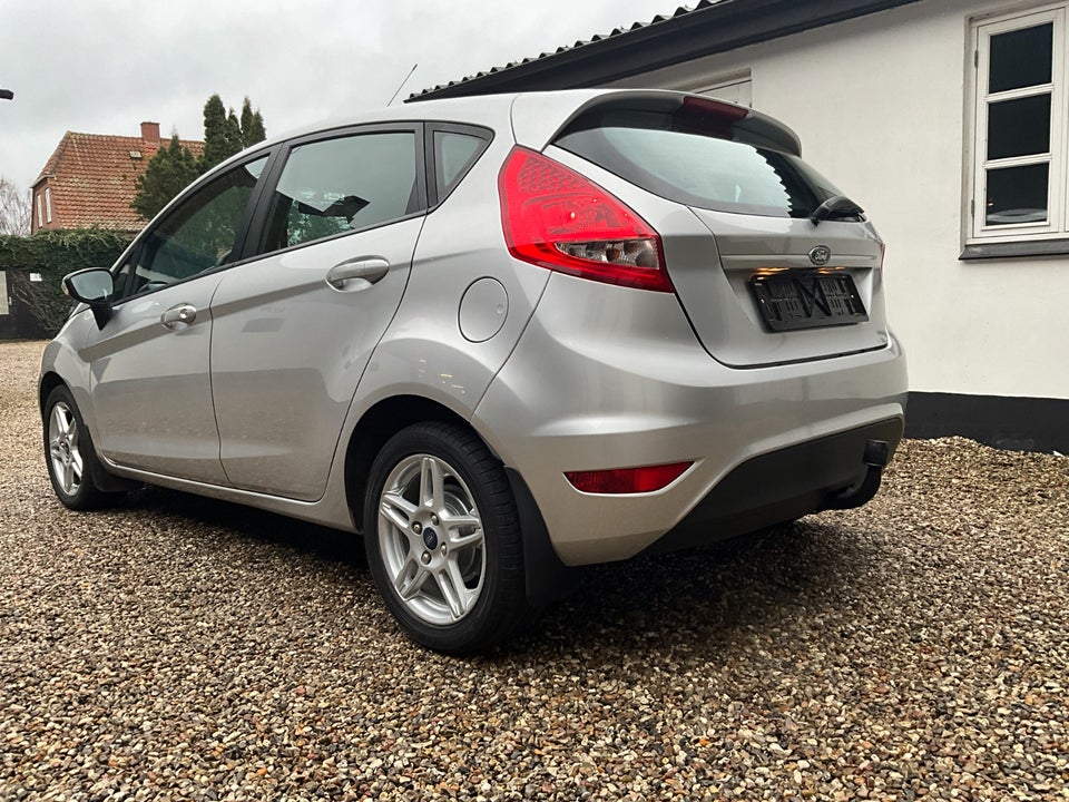 Ford Fiesta 1,4 Trend 5d