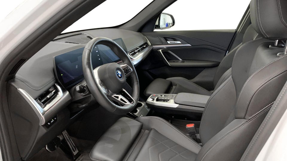 BMW iX1 xDrive30 M-Sport 5d