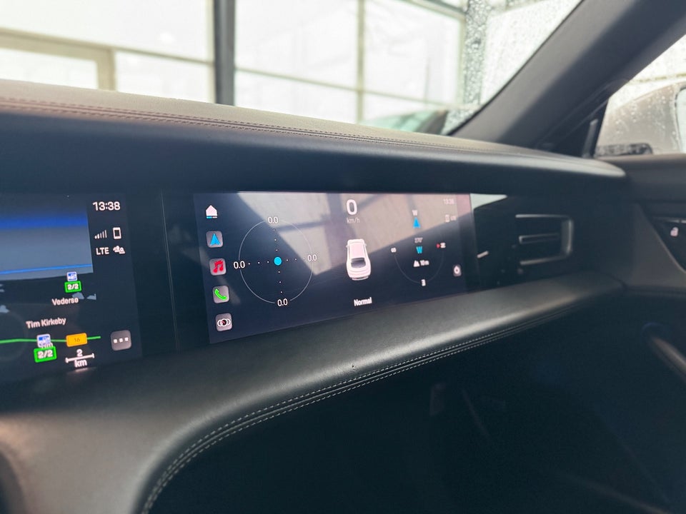 Porsche Taycan 4S Performance+ Cross Turismo 5d