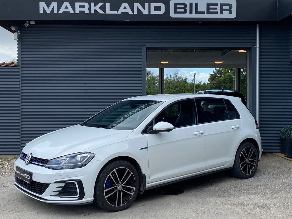 VW Golf VII 1,4 GTE DSG 5d