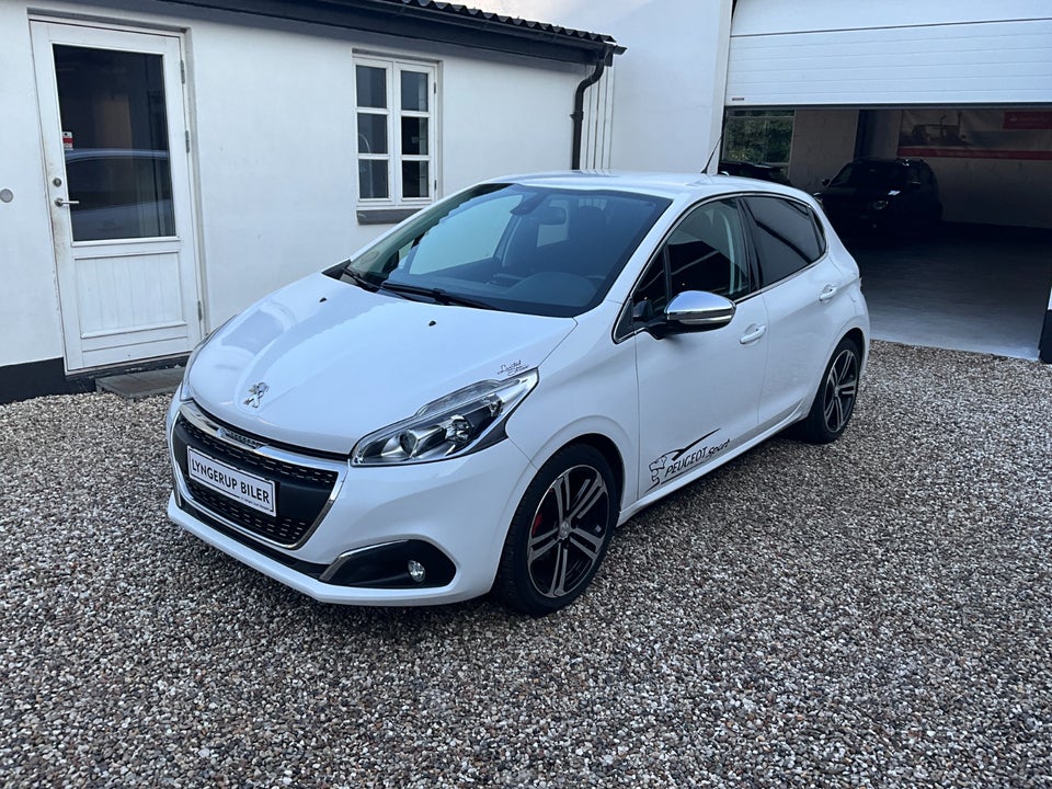 Peugeot 208 1,6 BlueHDi 100 Desire 5d