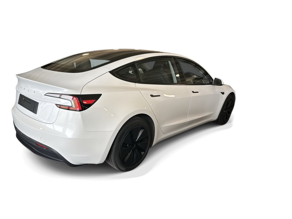 Tesla Model 3 RWD 4d