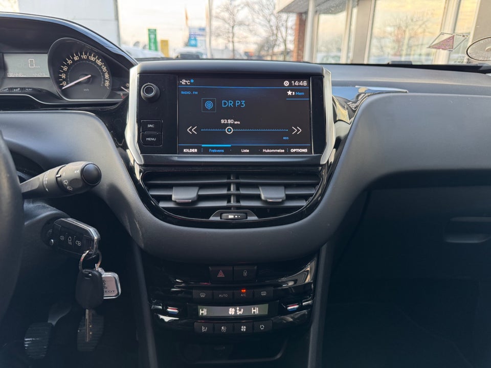 Peugeot 208 1,6 BlueHDi 100 Active 5d