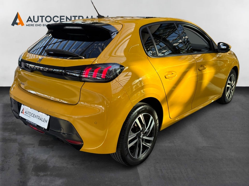 Peugeot 208 1,5 BlueHDi 100 Allure Sky 5d