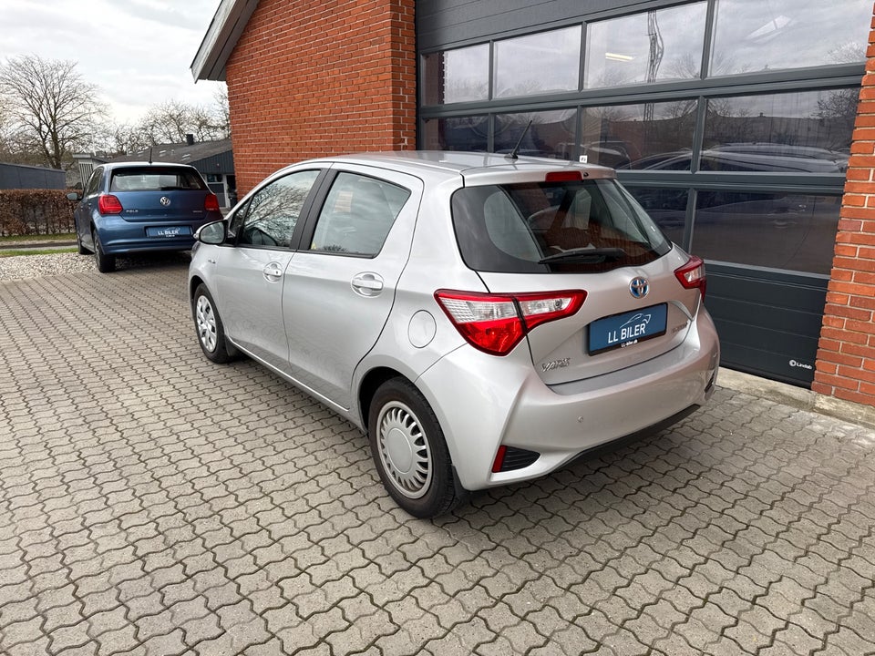 Toyota Yaris 1,5 Hybrid H2 Limited e-CVT 5d