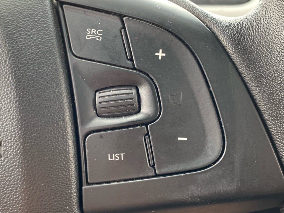 Citroën C4 Cactus 1,2 PureTech 110 SkyLine 5d