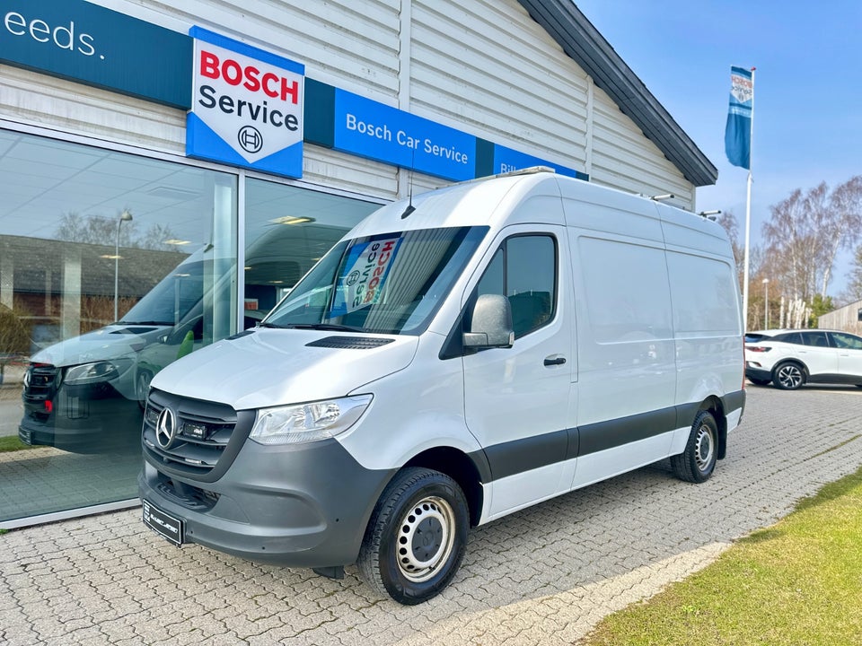 Mercedes Sprinter 317 2,0 CDi A2 Kassevogn aut. RWD