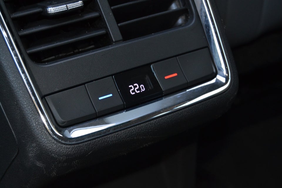 Skoda Enyaq 80 iV Loft 5d