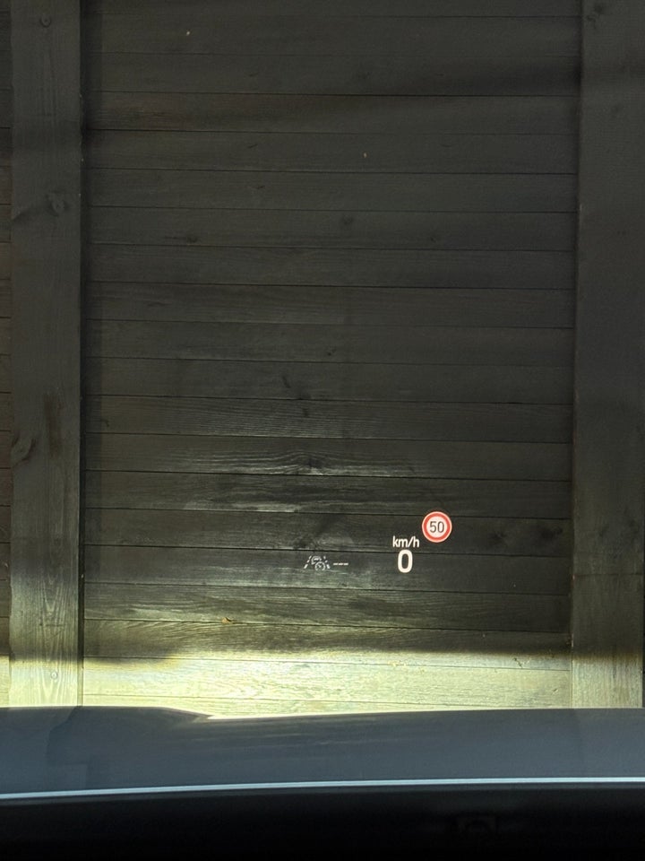 Ford Explorer 77 Premium Extended Range 5d