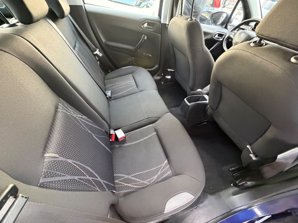 Peugeot 208 1,4 HDi 68 Active 5d