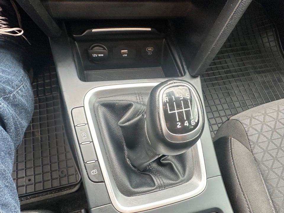 Kia Ceed 1,0 T-GDi Prestige 5d