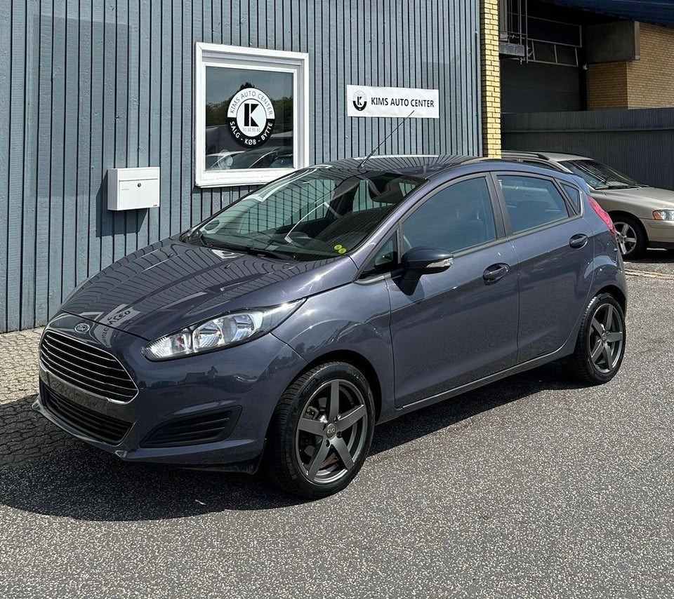 Ford Fiesta 1,0 SCTi 100 Titanium 5d