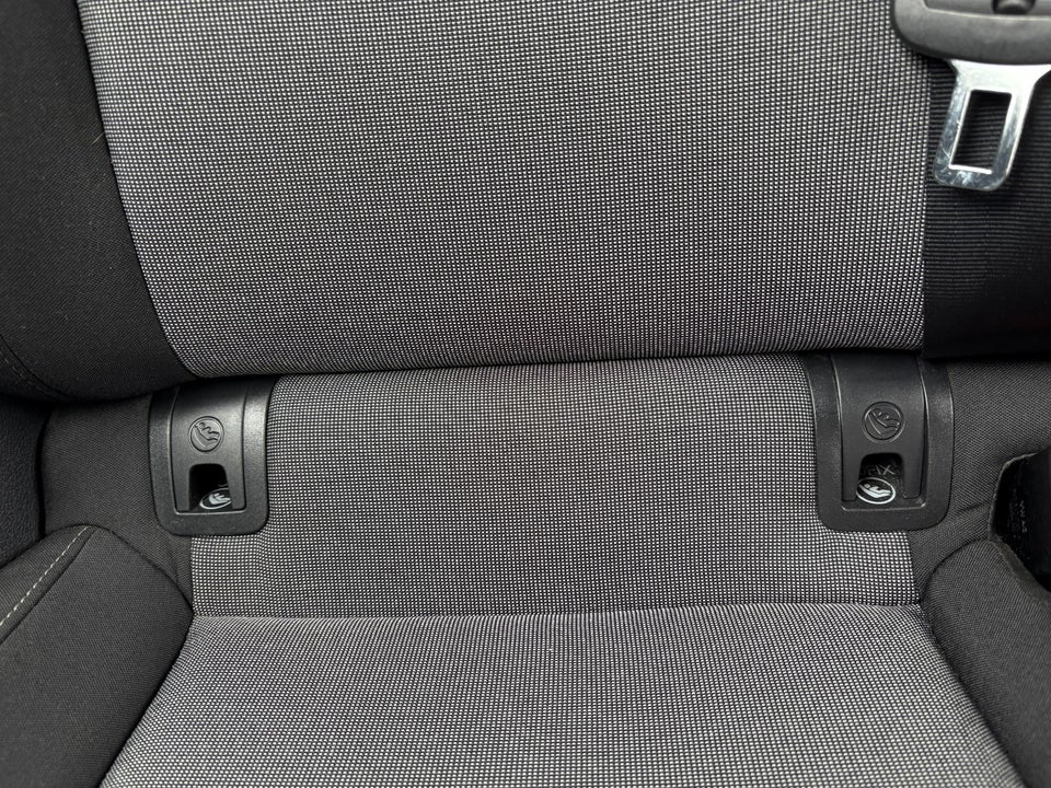 VW Golf VII 1,4 TSi 125 Comfortline Variant BMT 5d