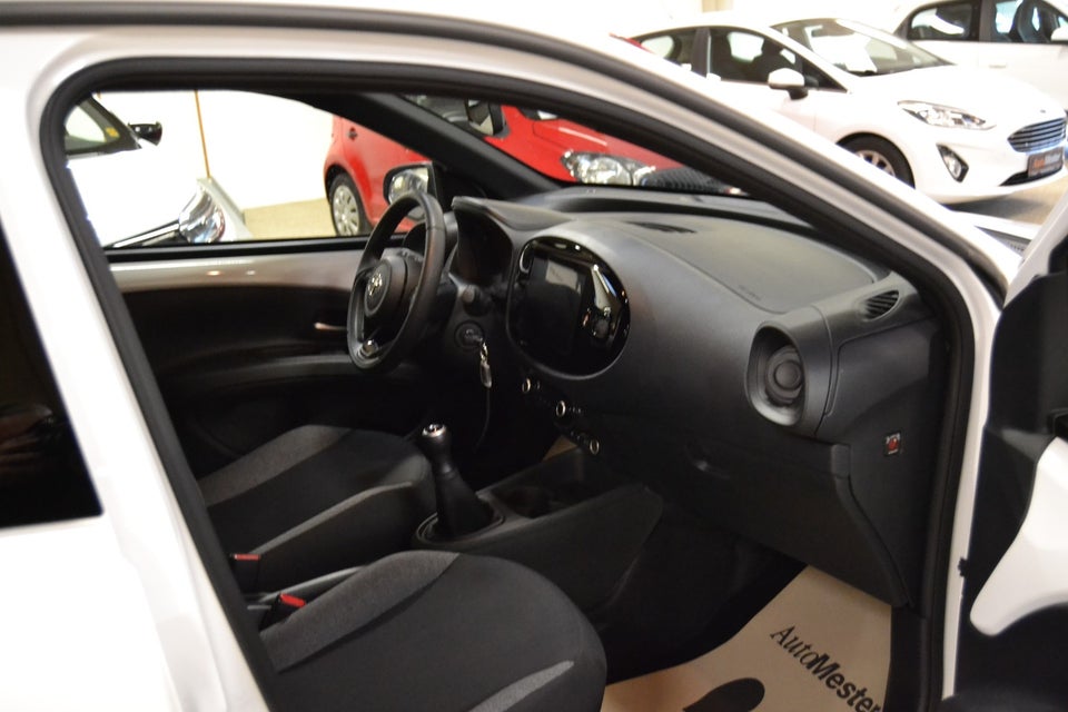 Toyota Aygo X 1,0 Active 5d