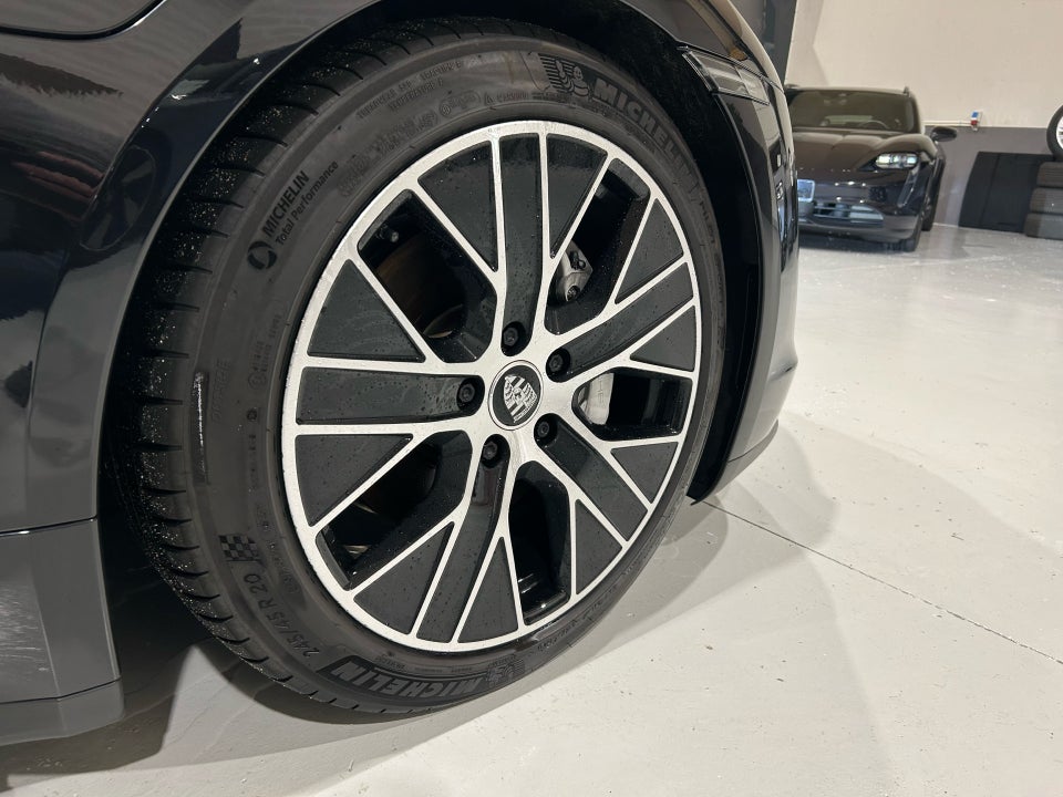 Porsche Taycan Performance+ Sport Turismo 5d
