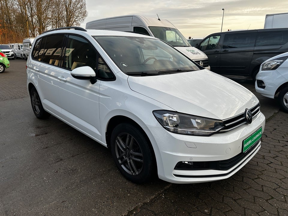 VW Touran 2,0 TDi 150 Comfortline DSG Van 5d
