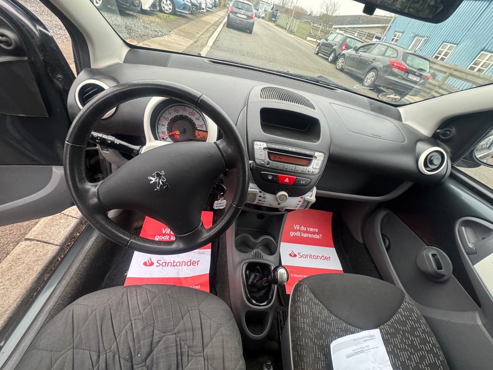 Peugeot 107 1,0 Active 5d