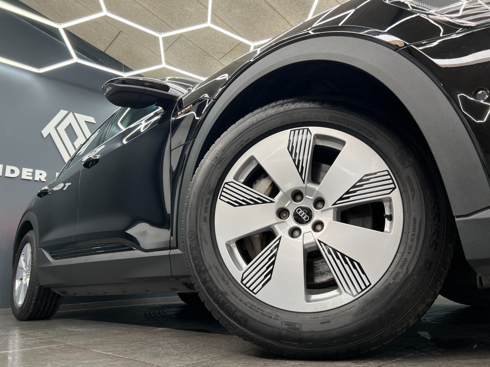 Audi e-tron 50 quattro 5d