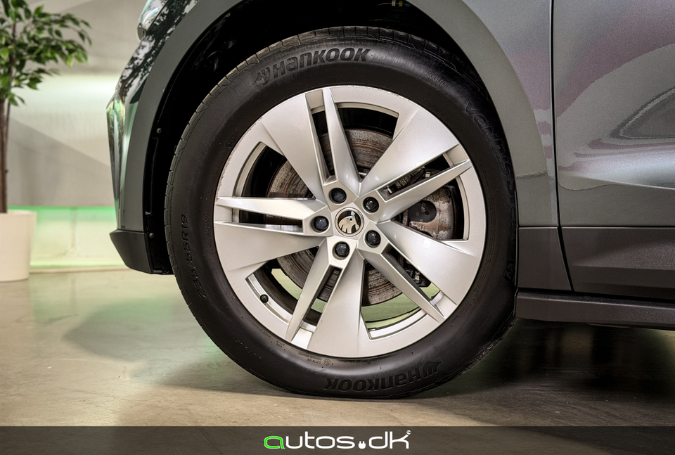 Skoda Enyaq 80 iV Loft 5d