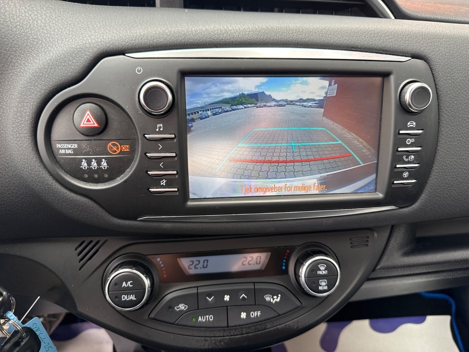 Toyota Yaris 1,5 Hybrid H2 Premium e-CVT 5d