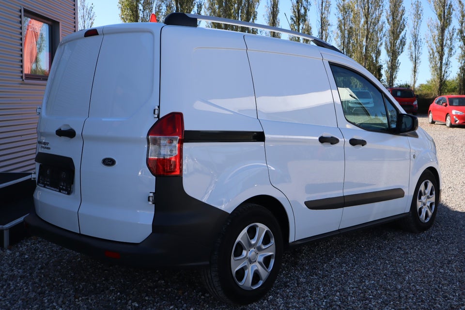 Ford Transit Courier 1,5 TDCi 75 Limited