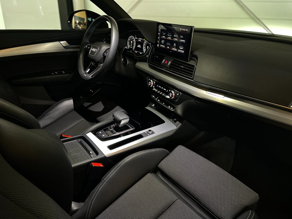 Audi Q5 50 TFSi e S-line Midnight Edition quattro S-tr. 5d