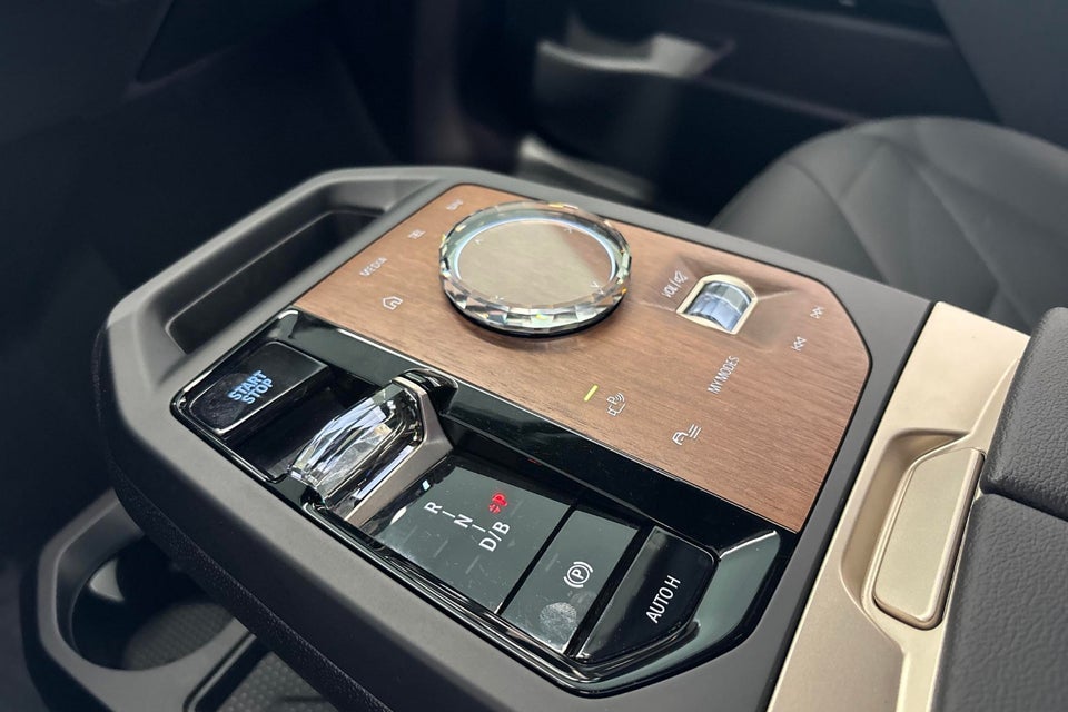 BMW iX xDrive50 Supercharged 5d