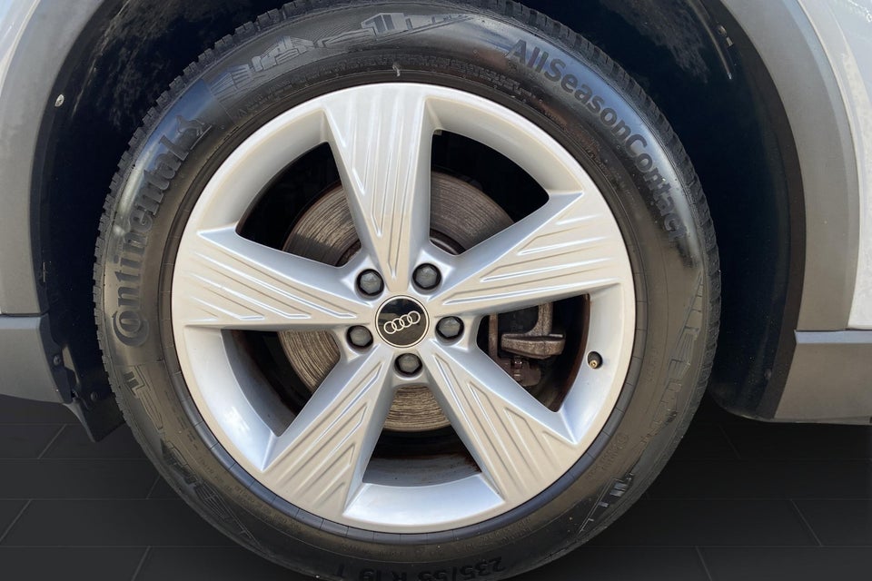 Audi Q4 e-tron 35 Sportback 5d