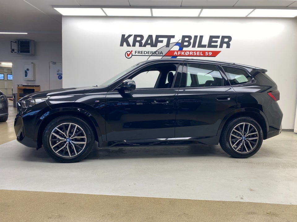 BMW iX1 eDrive20 M-Sport 5d