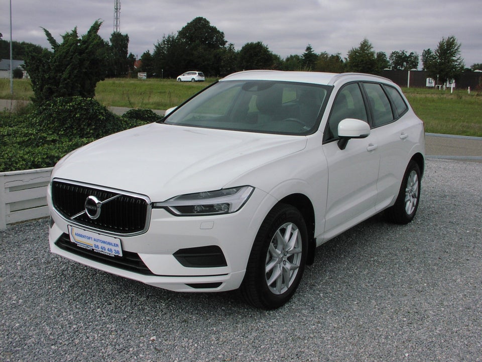 Volvo XC60 2,0 D4 190 Momentum aut. AWD 5d