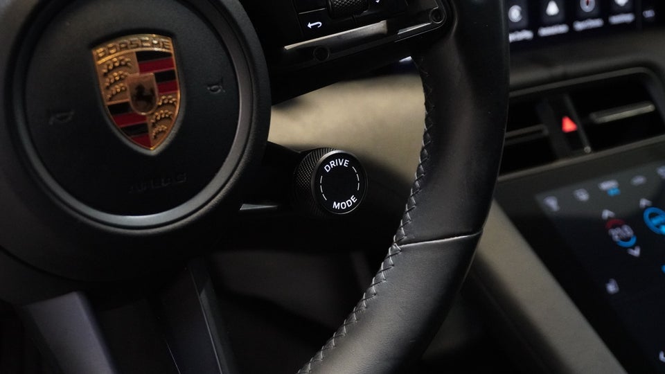 Porsche Taycan 4S Performance+ 4d