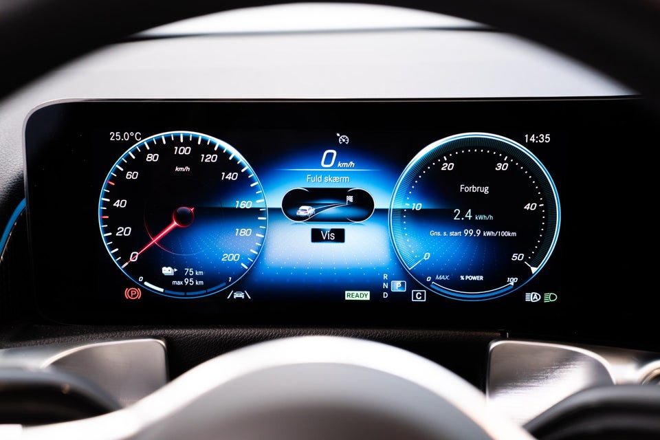Mercedes EQB300 4Matic 7prs 5d