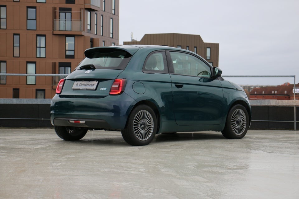 Fiat 500e 42 Icon 3d