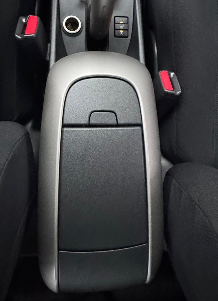 Toyota Auris 1,6 Luna+ M/M 5d