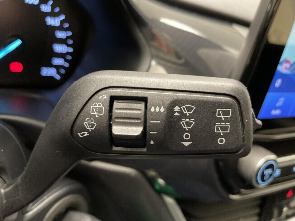 Ford Puma 1,0 EcoBoost mHEV Titanium 5d