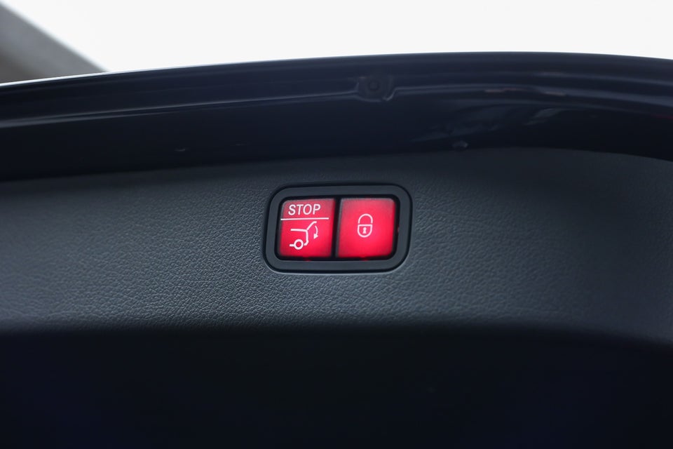 Mercedes C220 d 2,0 AMG Line stc. aut. 5d