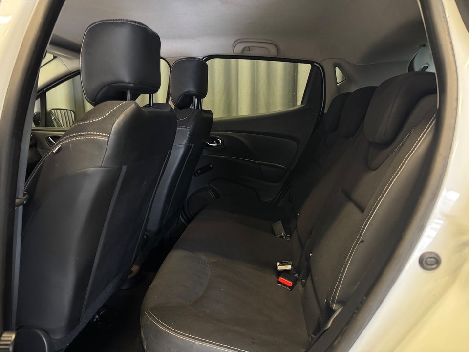 Renault Clio IV 1,5 dCi 75 Expression 5d