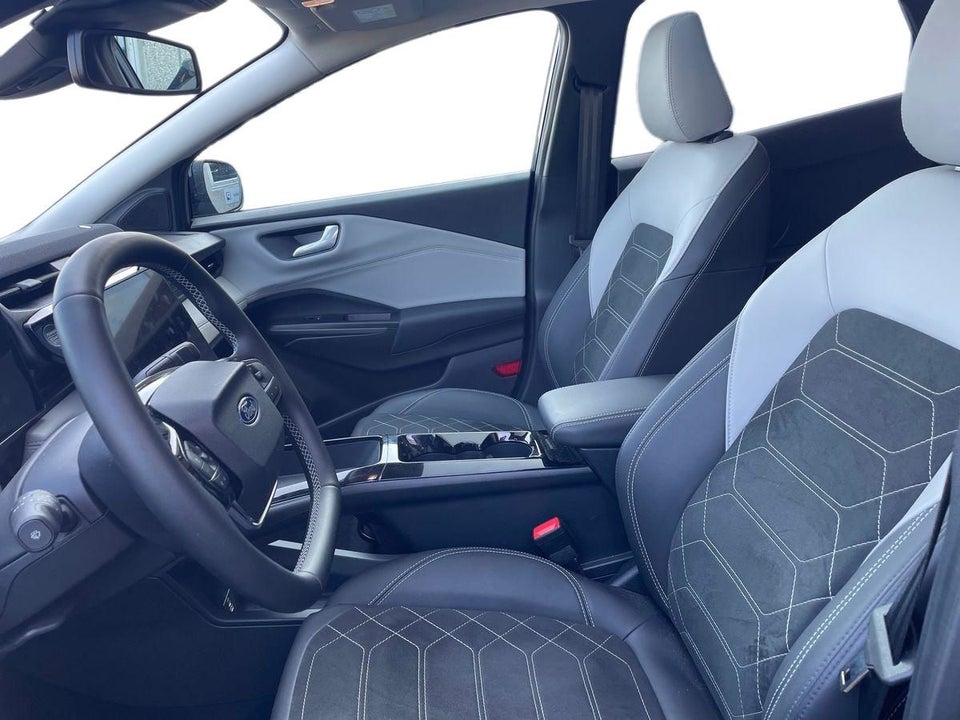 Ford Puma 46 Gen-E Premium 5d